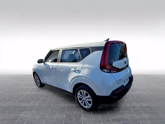 Used 2020 White Kia LX image 5