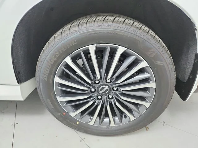 New 2026 White Nissan Platinum Reserve image 61