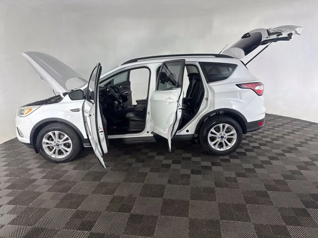 Used 2017 White Ford SE image 12