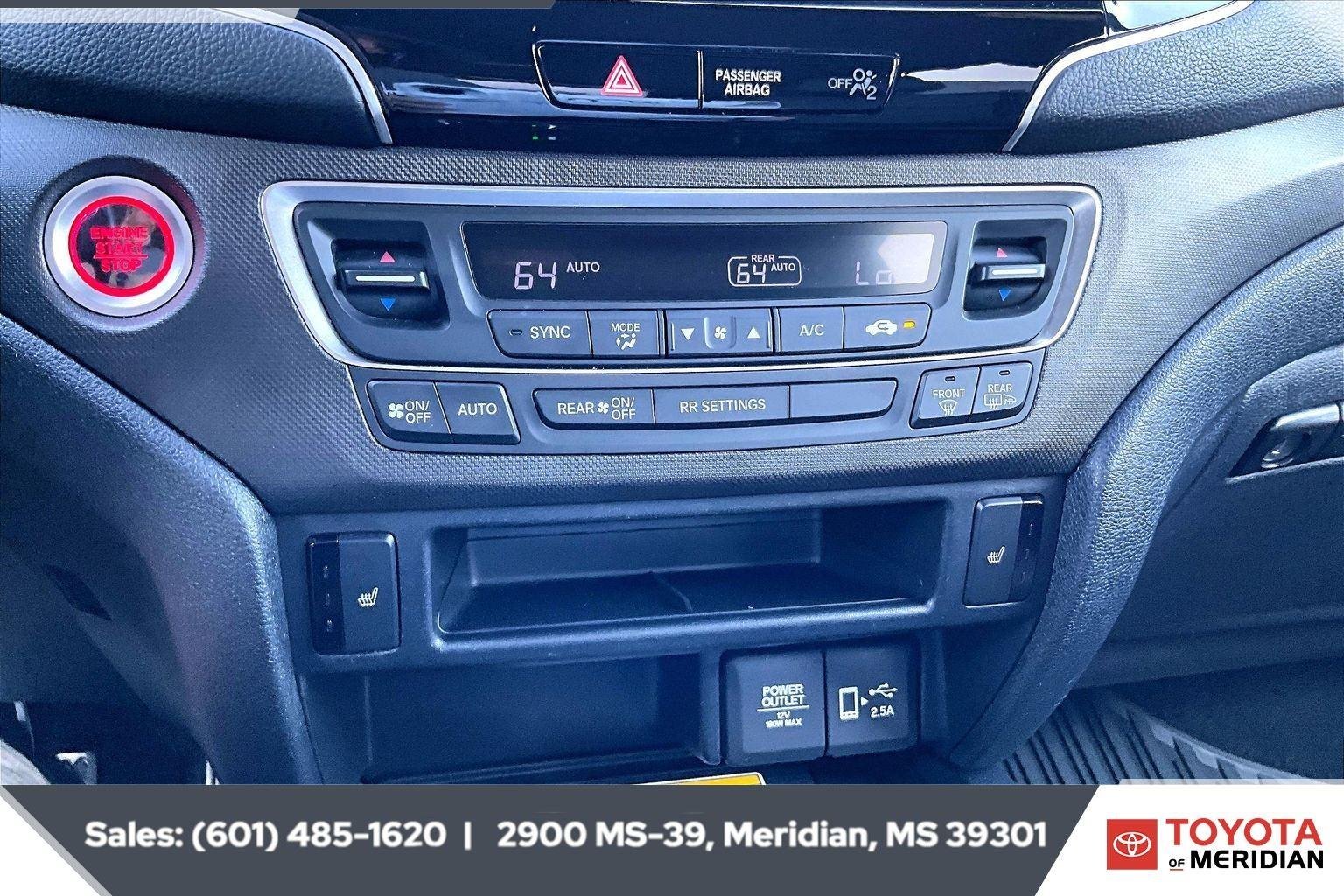 Used 2022 Platinum White Pearl Honda TrailSport image 22