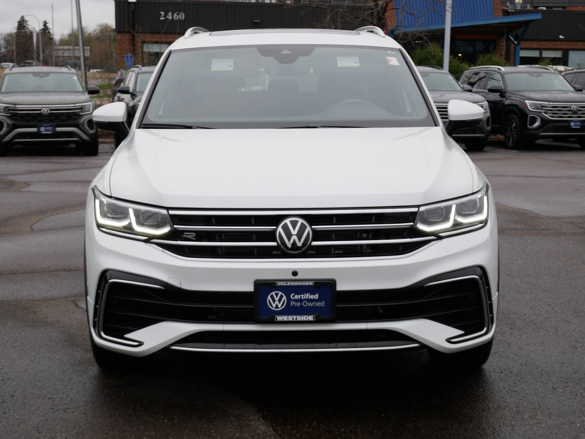 Certified 2024 Volkswagen Tiguan SEL R-LINE with VIN 3VV4B7AXXRM024236 for sale in Saint Louis Park, Minnesota