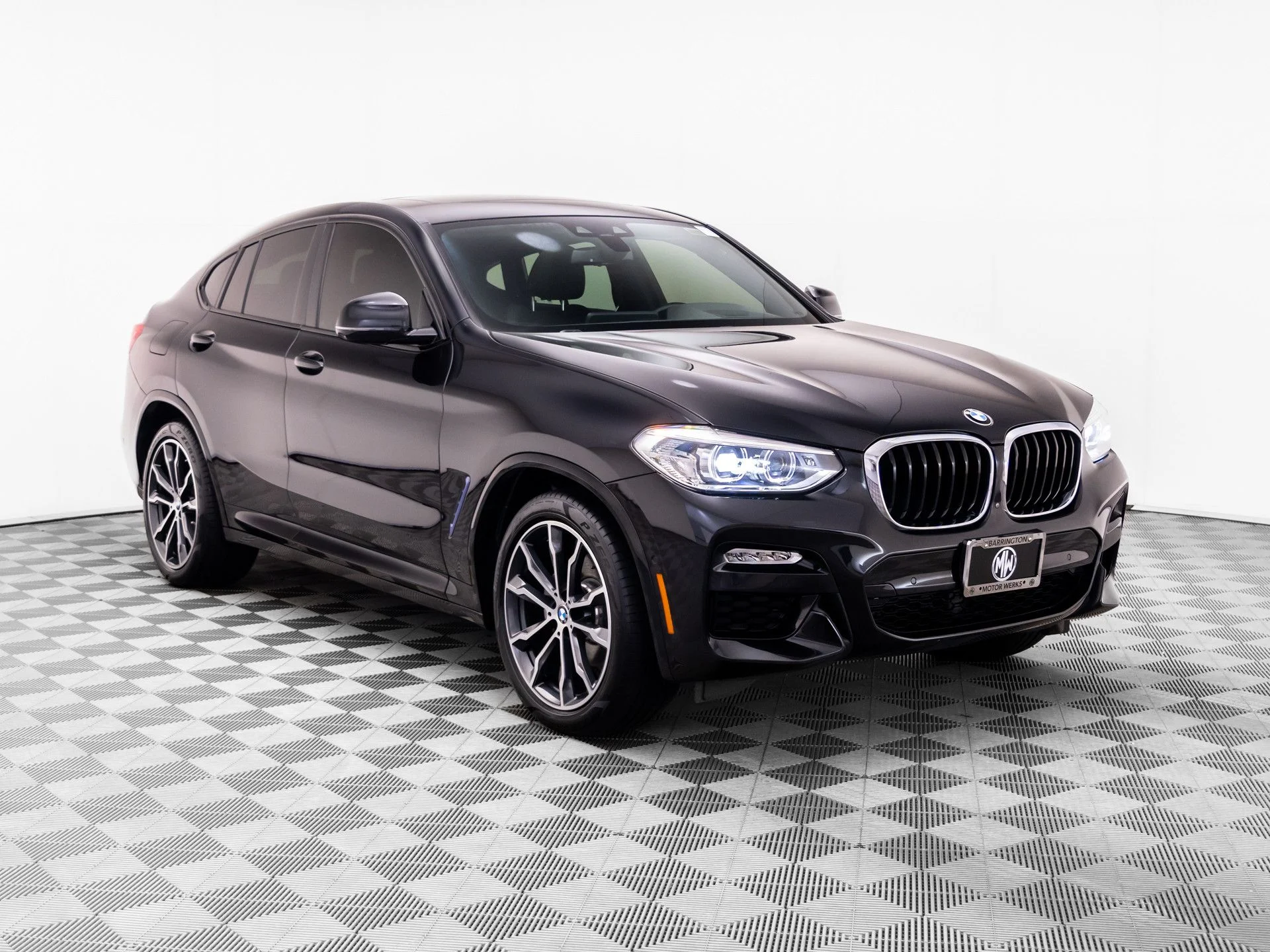 Used 2019 Black BMW xDrive30i image 7
