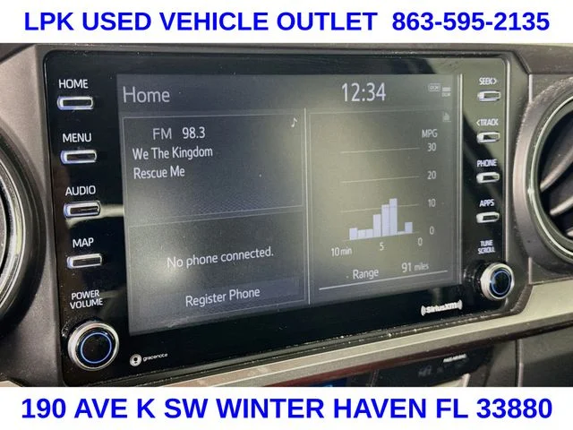 Certified Used 2022 White Toyota SR5 image 14