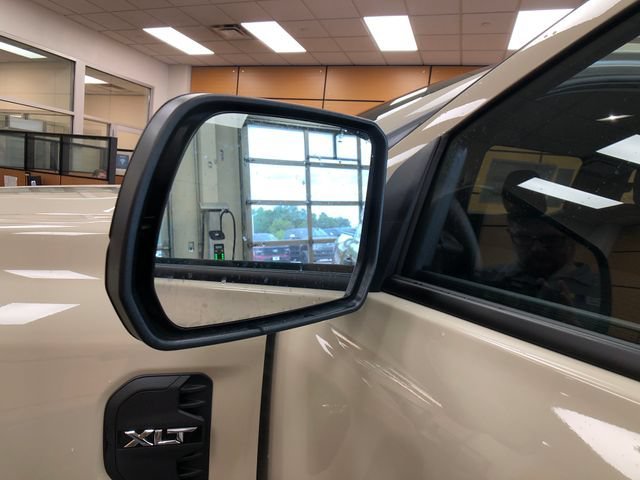 New 2026 Beige Ford XLT image 22