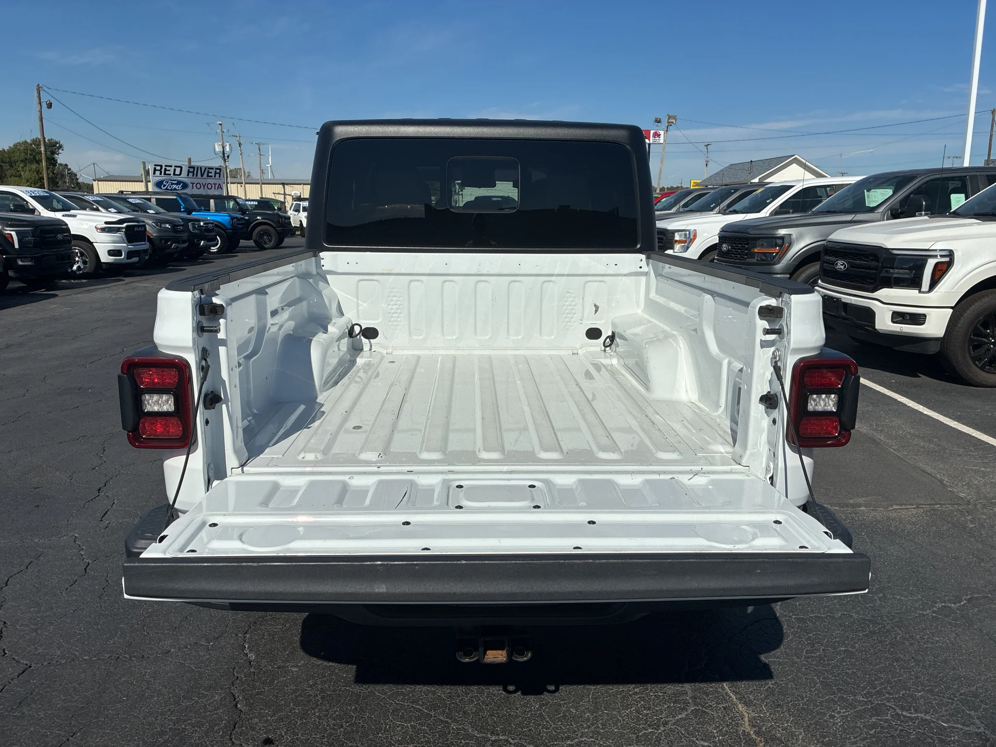 Used 2024 Bright White Clearcoat Jeep Willys image 9
