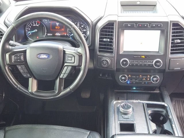 Used 2020 Black Ford Limited image 27