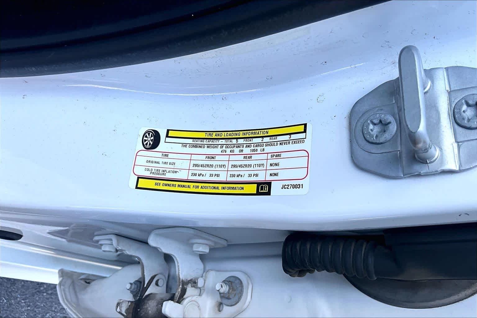 Used 2018 Bright White Clearcoat Jeep SRT image 34
