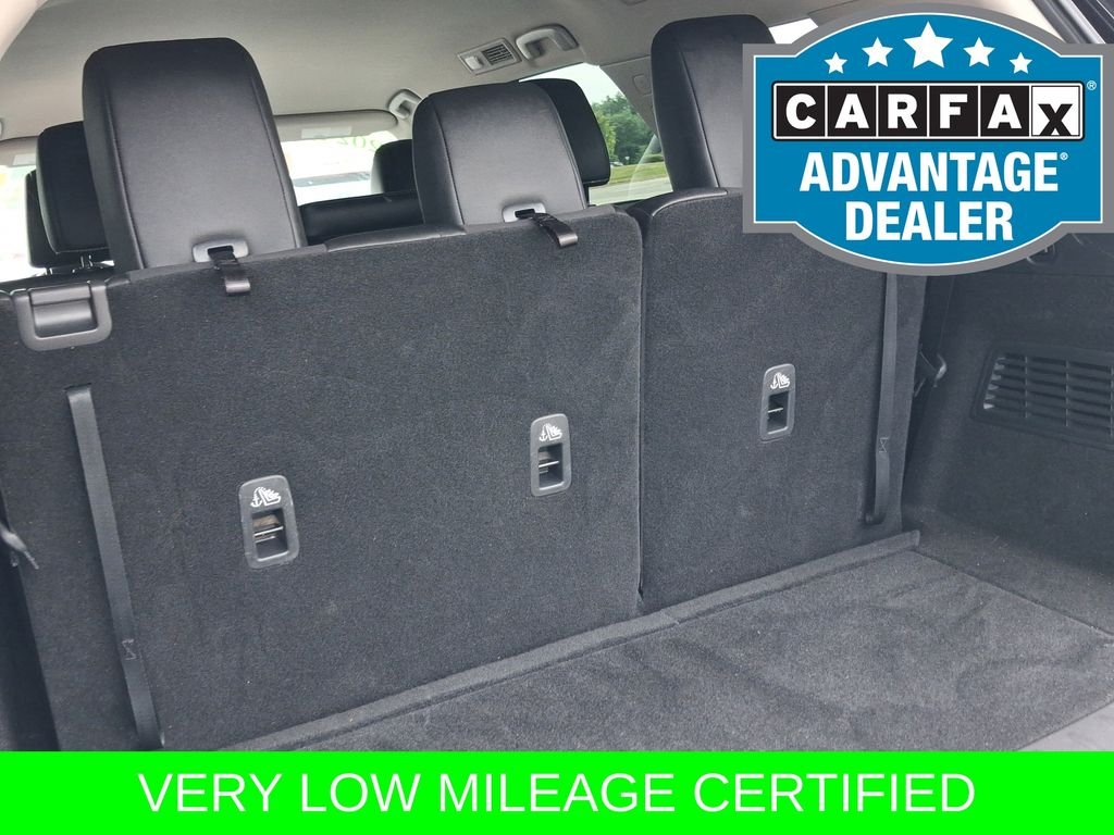 Used 2024 Gray Nissan SL image 10