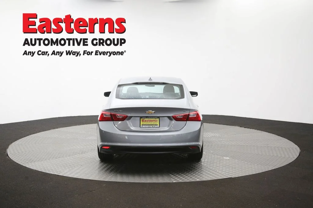 Used 2023 Gray Chevrolet LT image 37