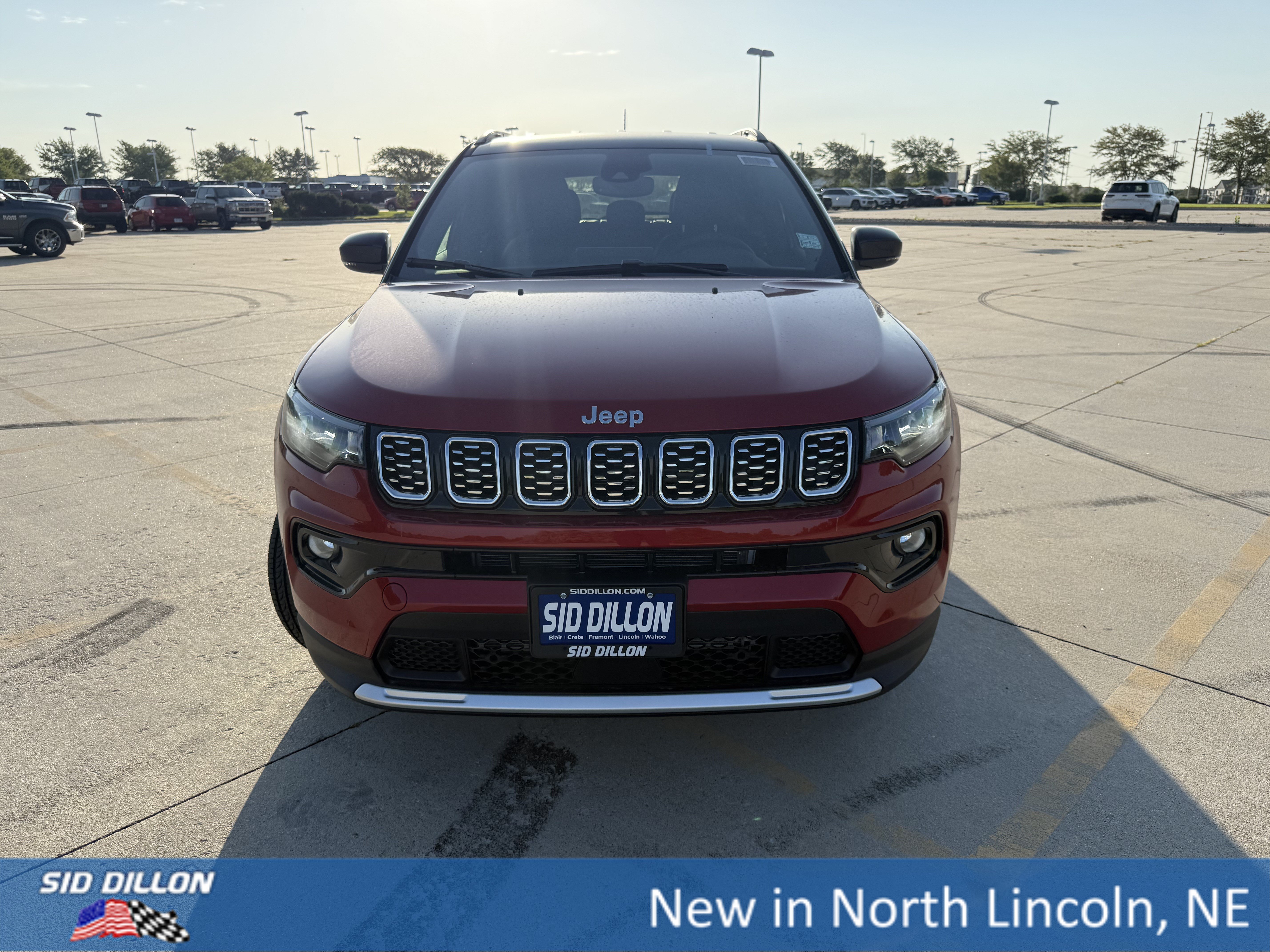 New 2026 Red Hot Pearlcoat Jeep Limited image 3