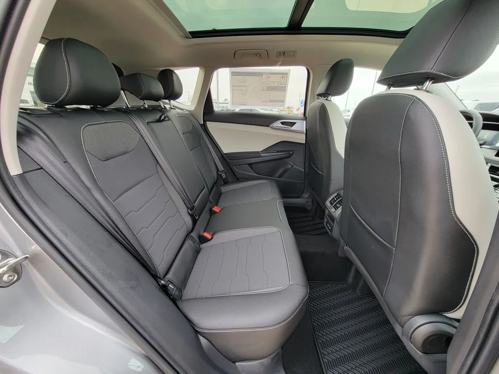 2026 Volkswagen Taos SE - Photo 14