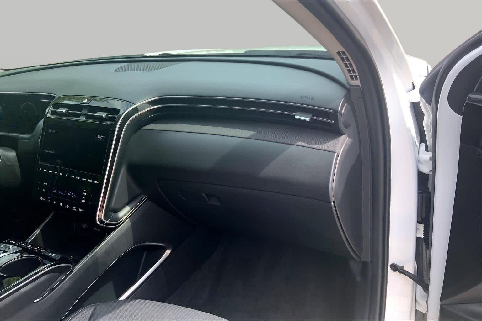 Certified Used 2022 Quartz White Hyundai Limited image 19