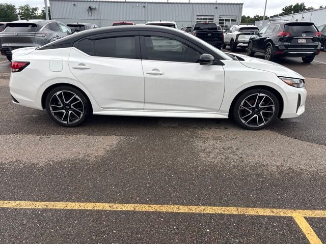 Used 2024 White Nissan SR image 4