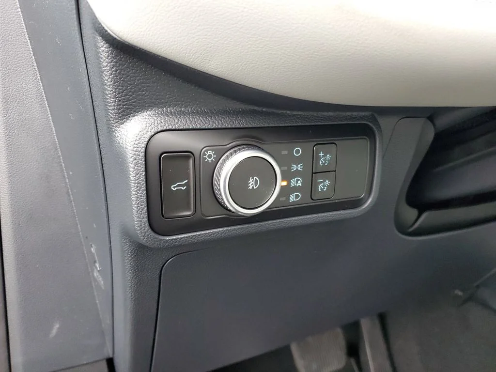 New 2026 Vapor Blue Metallic Ford Active image 8