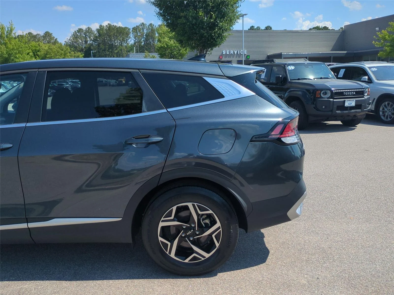 Used 2023 Gravity Gray Kia LX image 11