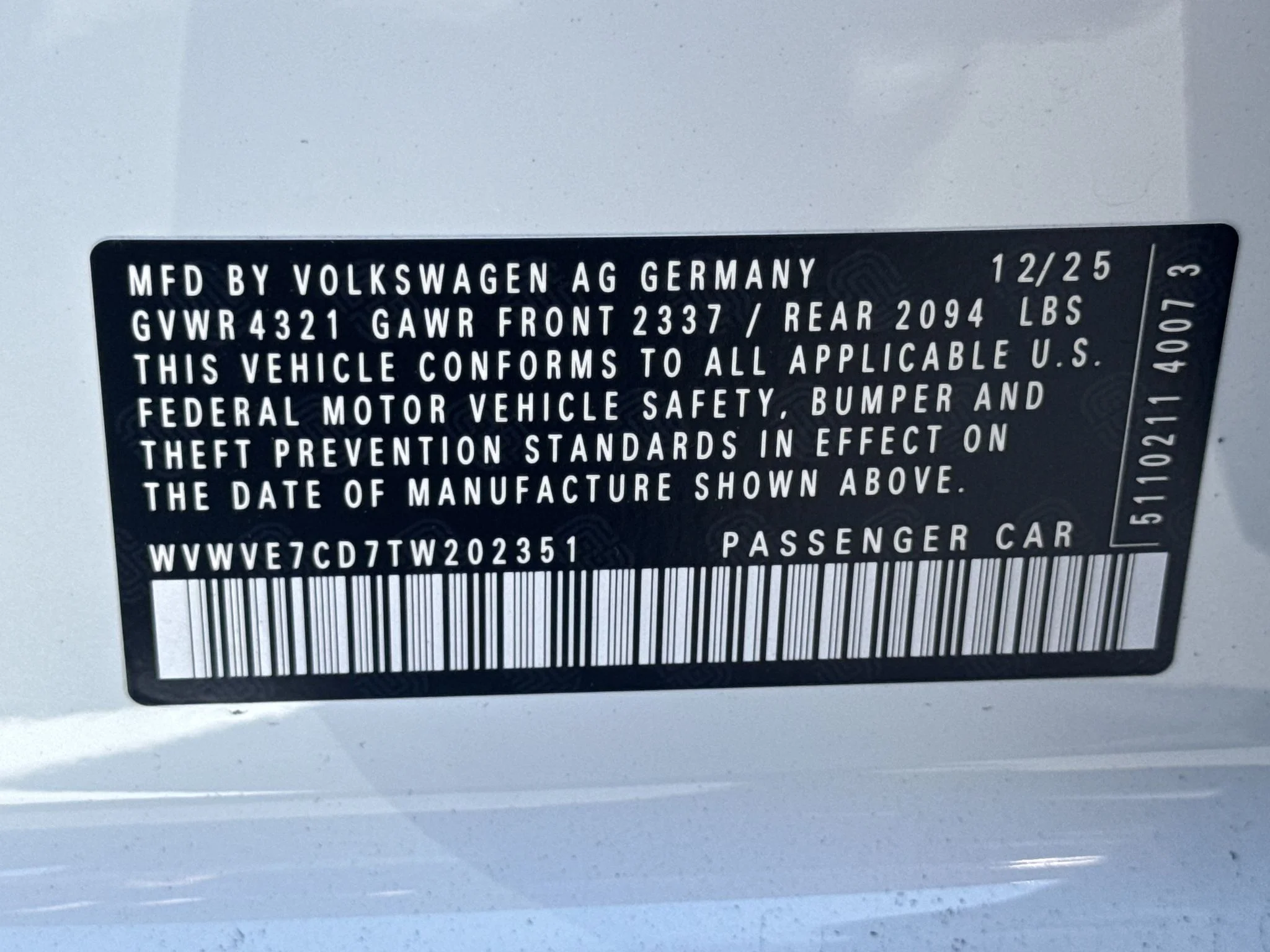 New 2026 Opal White Pearl Volkswagen Autobahn image 35