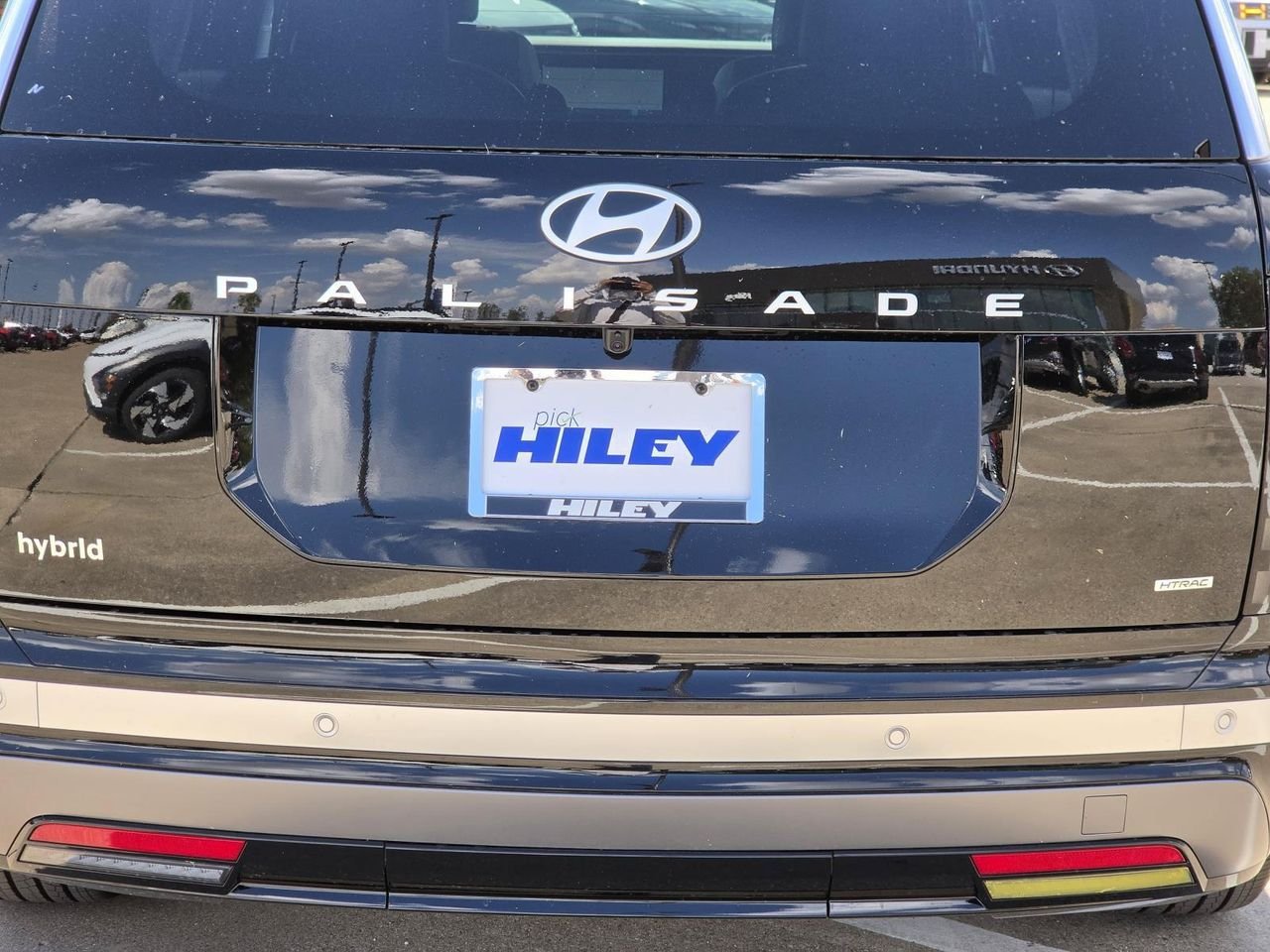 New 2027 Abyss Black Pearl Hyundai Limited 7P image 6