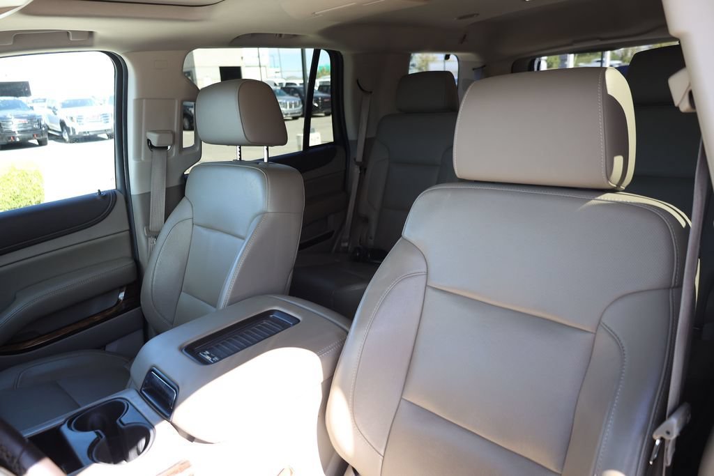 Used 2015 Iridium Metallic GMC SLT image 16