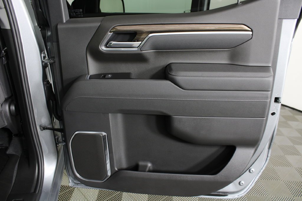 2026 Chevrolet Silverado 1500 LT - Photo 9