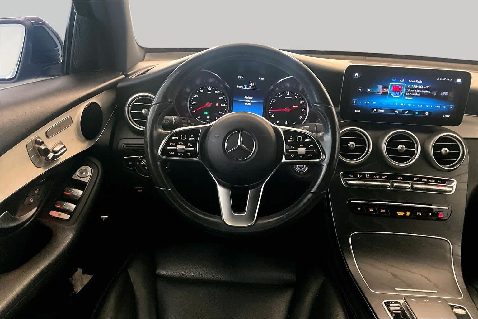 Used 2020 Black Mercedes-Benz GLC 300 image 16