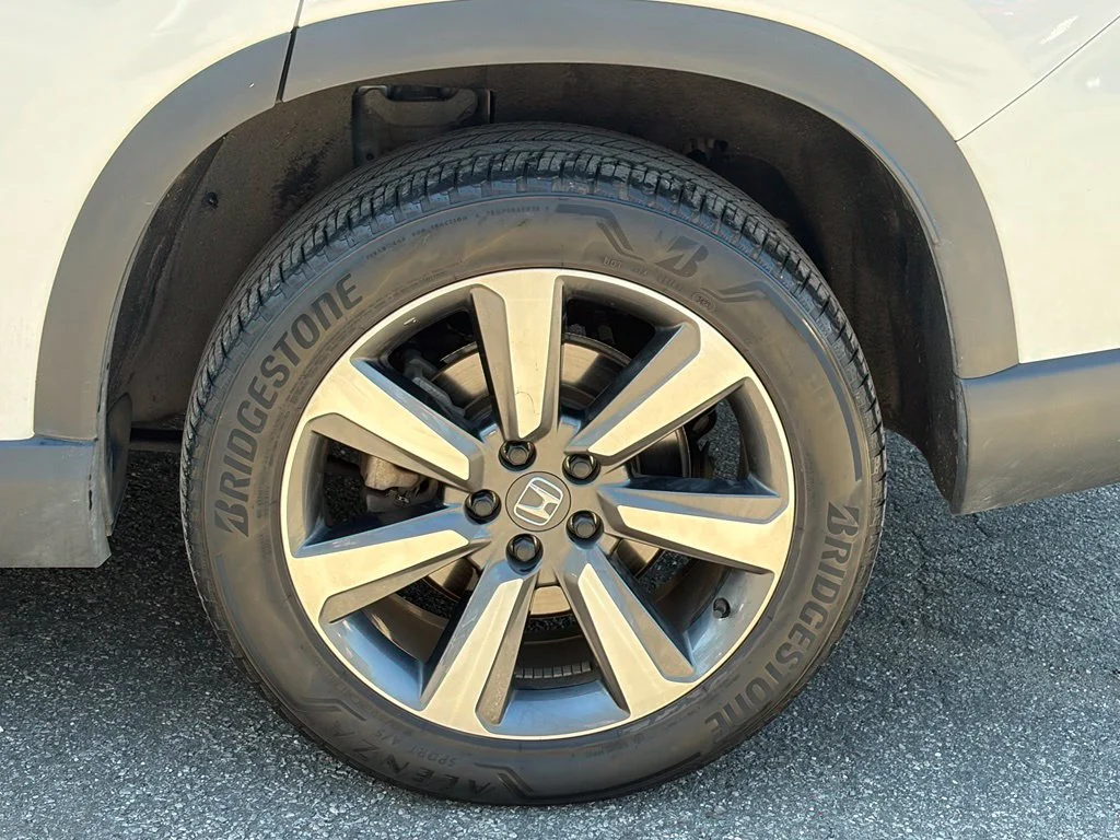 2024 Honda Pilot Touring - Photo 8
