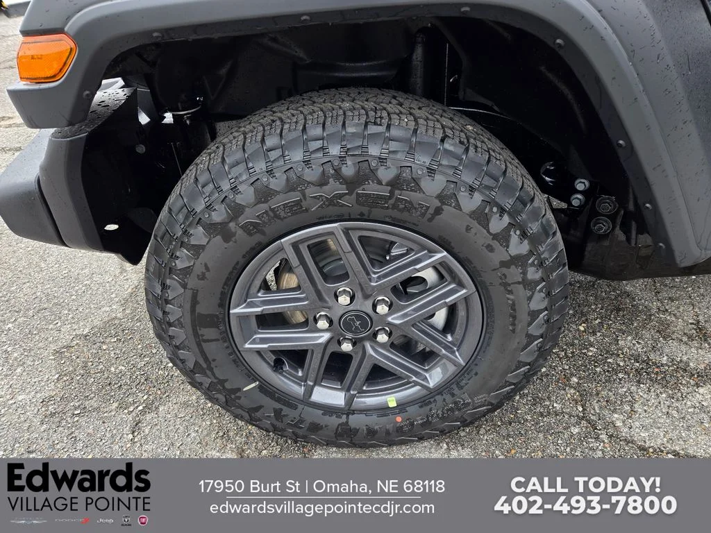 New 2026 Black Clear-Coat Exterior Paint Jeep Sport S image 9