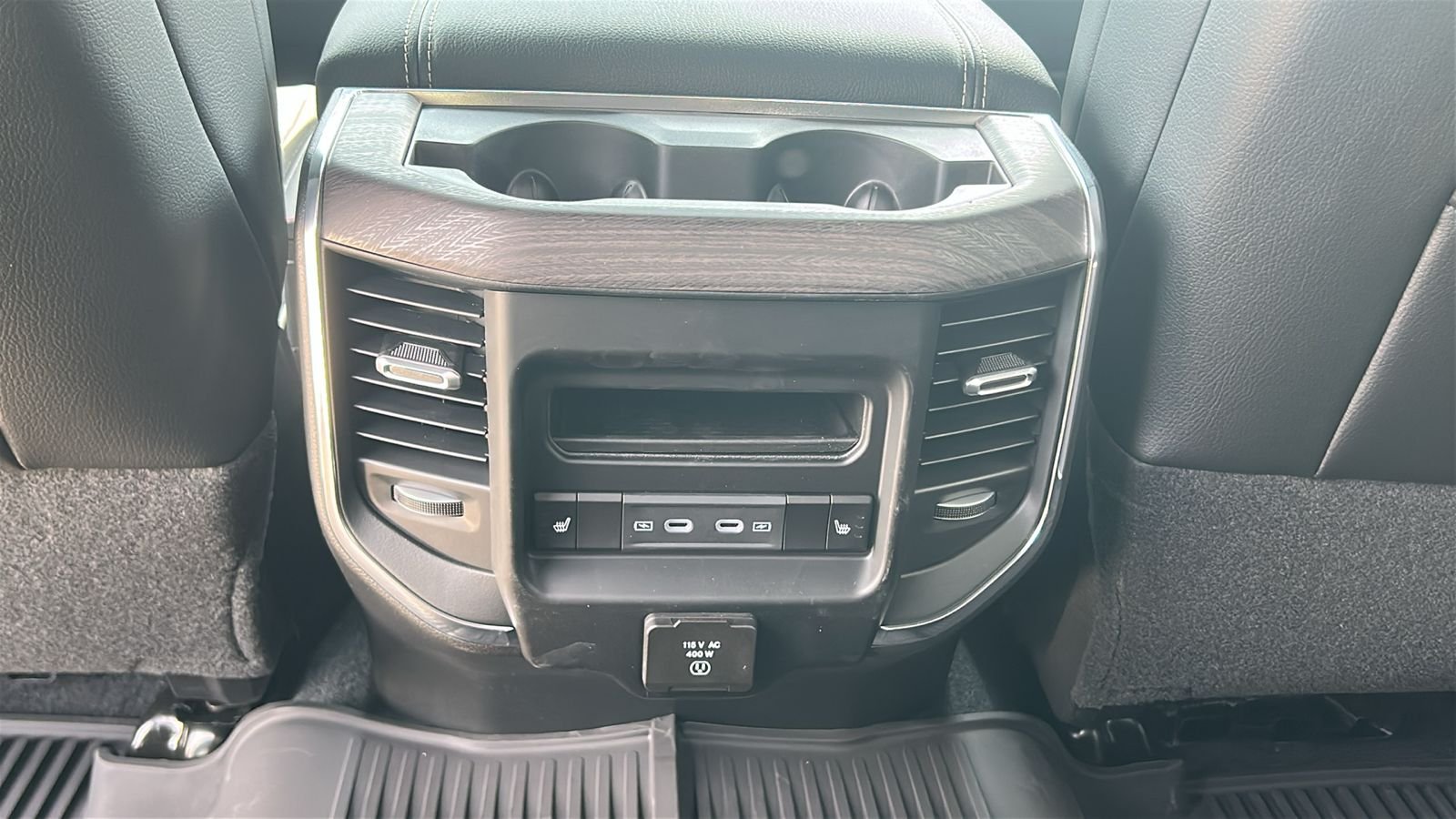 New 2026 Silver-Zynith Exterior Paint RAM Laramie image 16