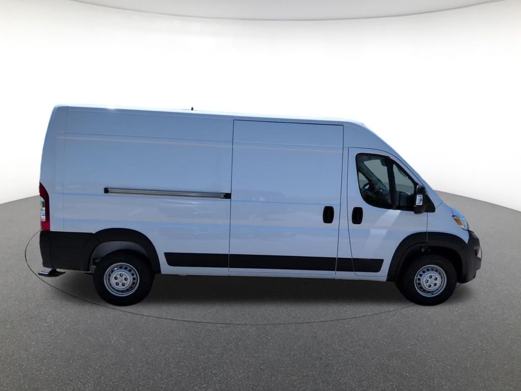 New 2026 Bright White Clear-Coat Exterior Paint RAM  image 5