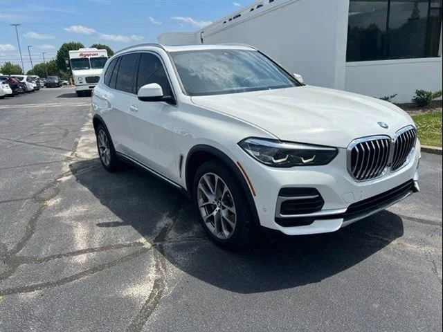 2022 BMW X5 xDrive40i's photo