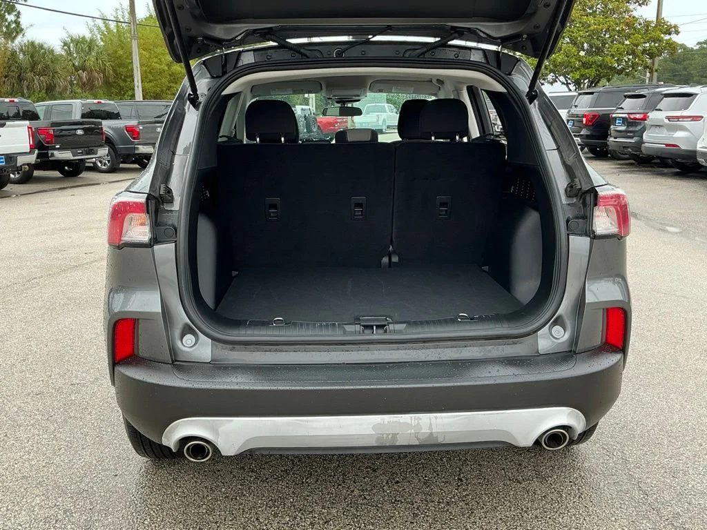 Used 2021 Gray Ford S image 16