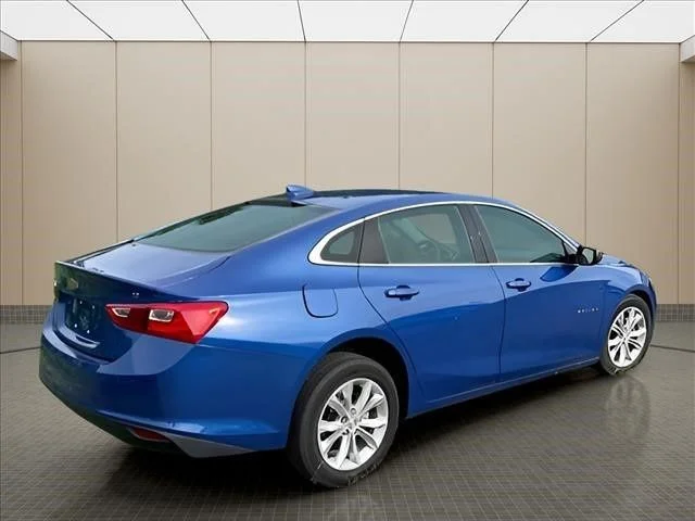 Used 2023 Blue Chevrolet LT image 15