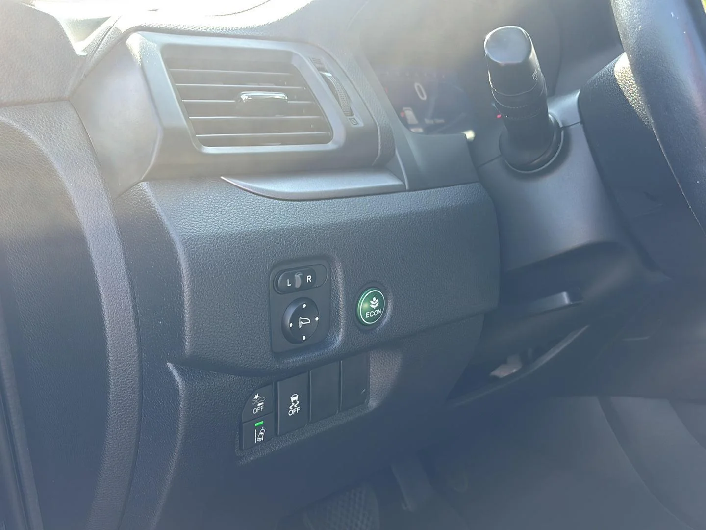 Used 2019 Crystal Black Pearl Honda EX-L image 29