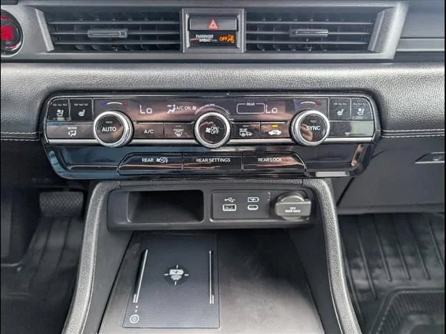 2023 Honda Pilot Elite - Photo 11