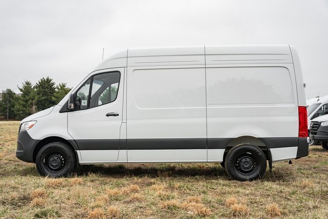 2025 Mercedes-Benz Sprinter Cargo Van Base - Photo 41