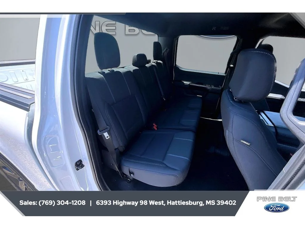 New 2026 Oxford White Ford STX® image 21