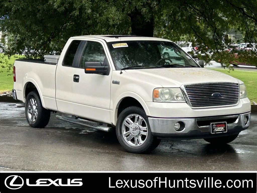 Used 2007  Ford Lariat image 1
