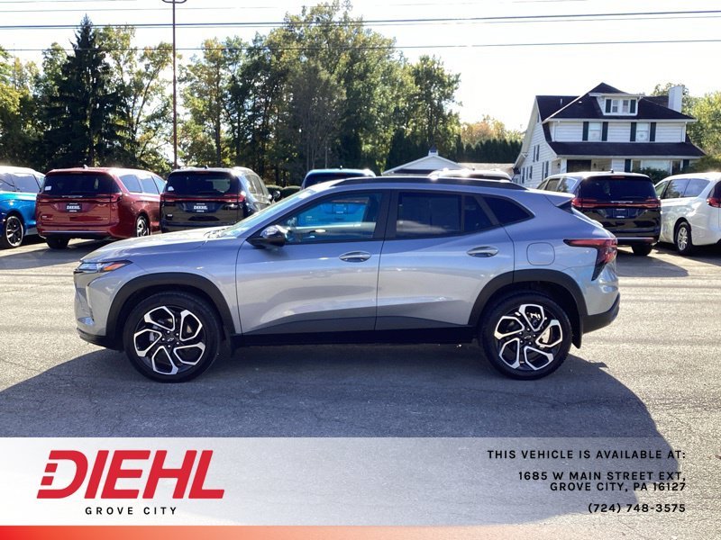 Used 2025 Gray Chevrolet 2RS image 4