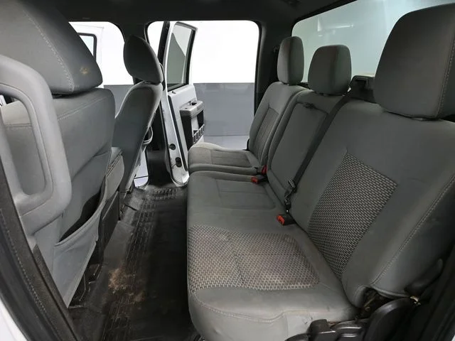 2011 Ford F-350 Super Duty XLT - Photo 31