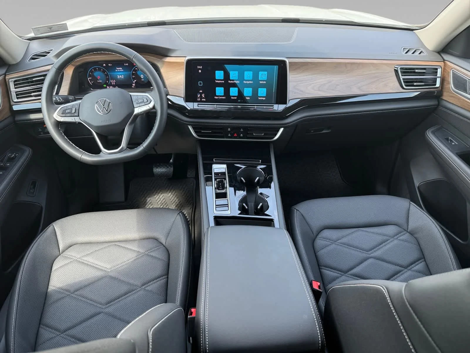 2026 Volkswagen Atlas SE w/Tech - Photo 21