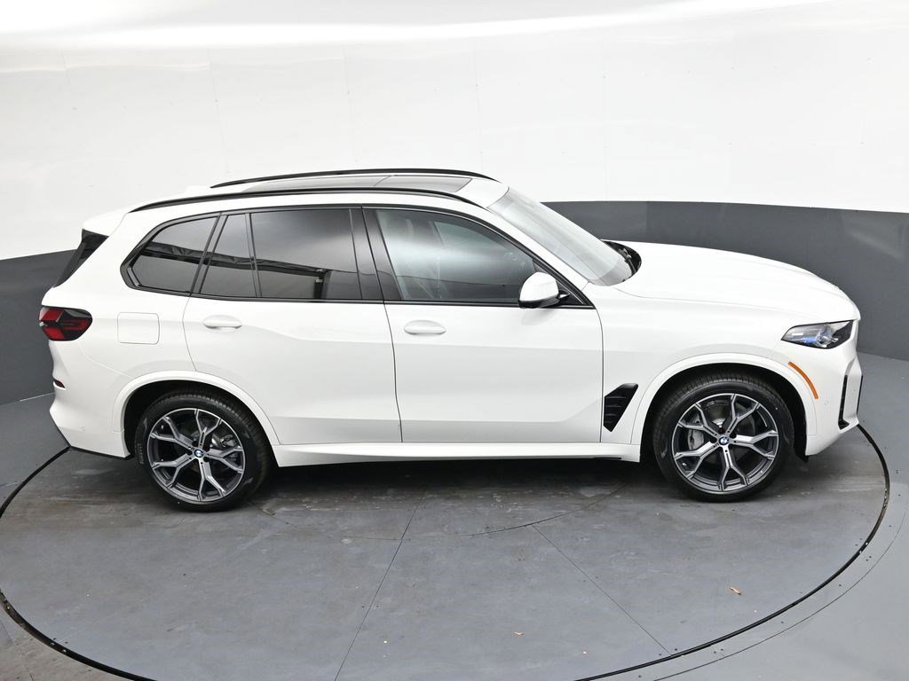 Used 2026 Alpine White BMW xDrive40i image 18