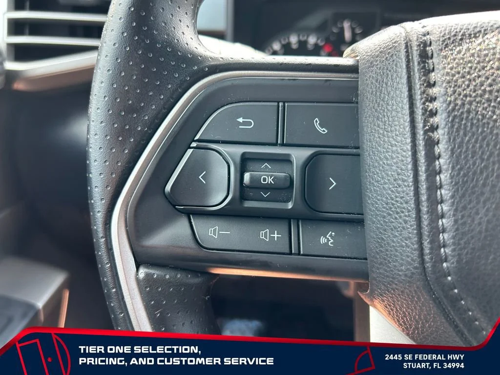 Used 2025 White Toyota SR5 image 26
