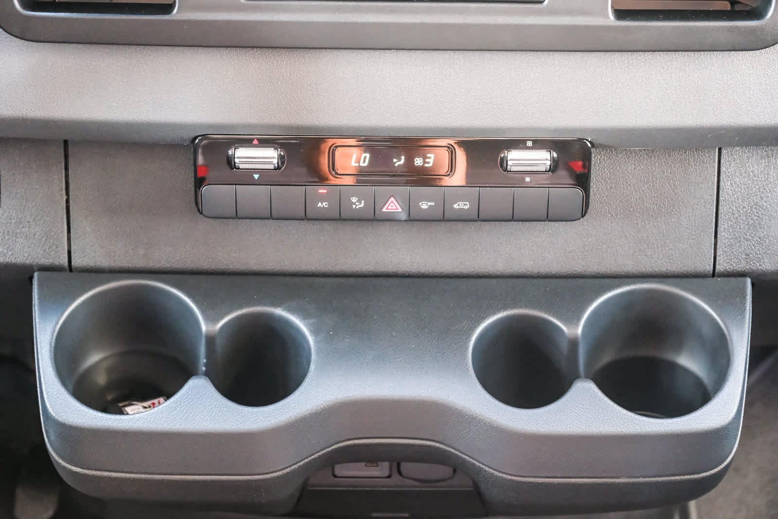 New 2026 Arctic+White Mercedes-Benz Cargo 144 WB  RWD 2.0L 4-Cylinder image 18