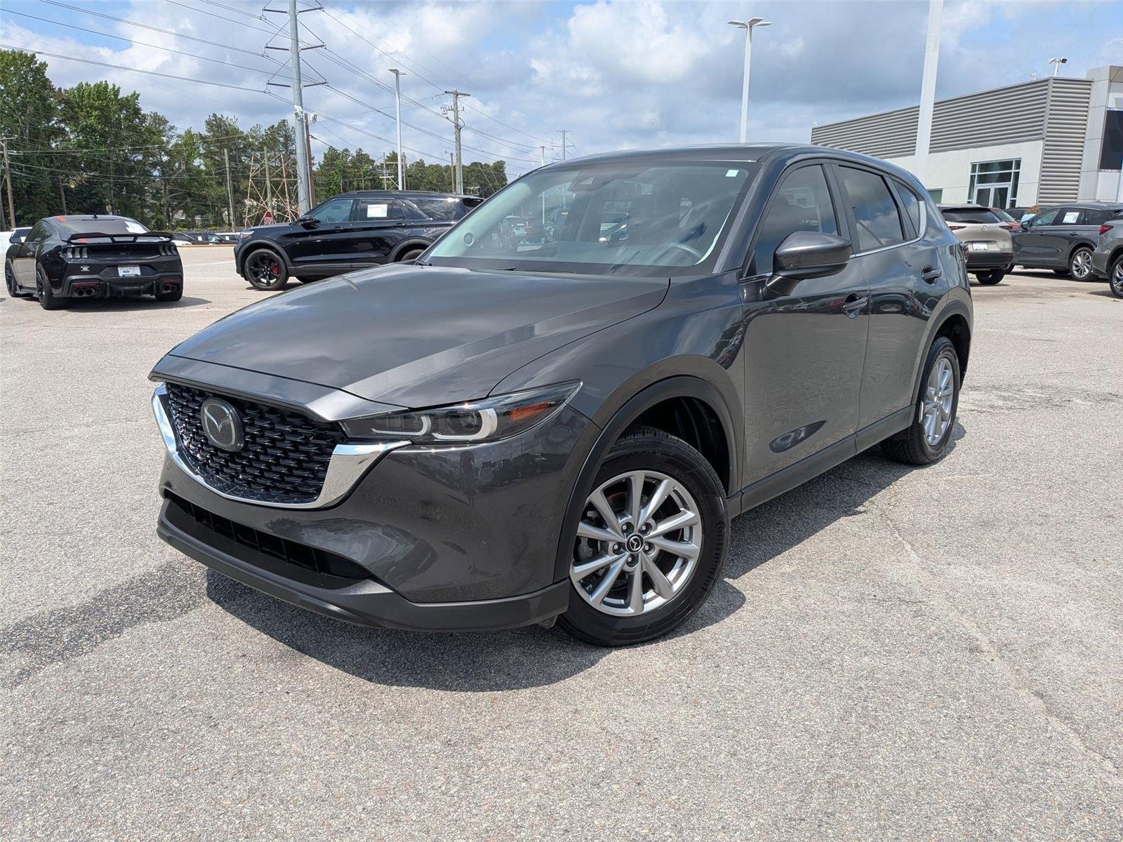 2023 Mazda CX-5 S Preferred package Auto AWD's photo