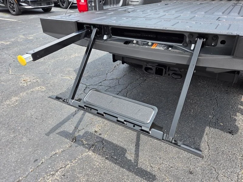 New 2026 Carbonized Gray Metallic Ford F-350® XLT image 12