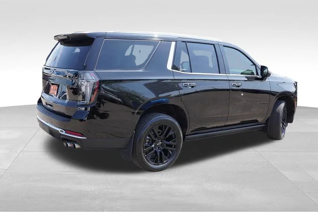Used 2025 Black Chevrolet Premier image 5
