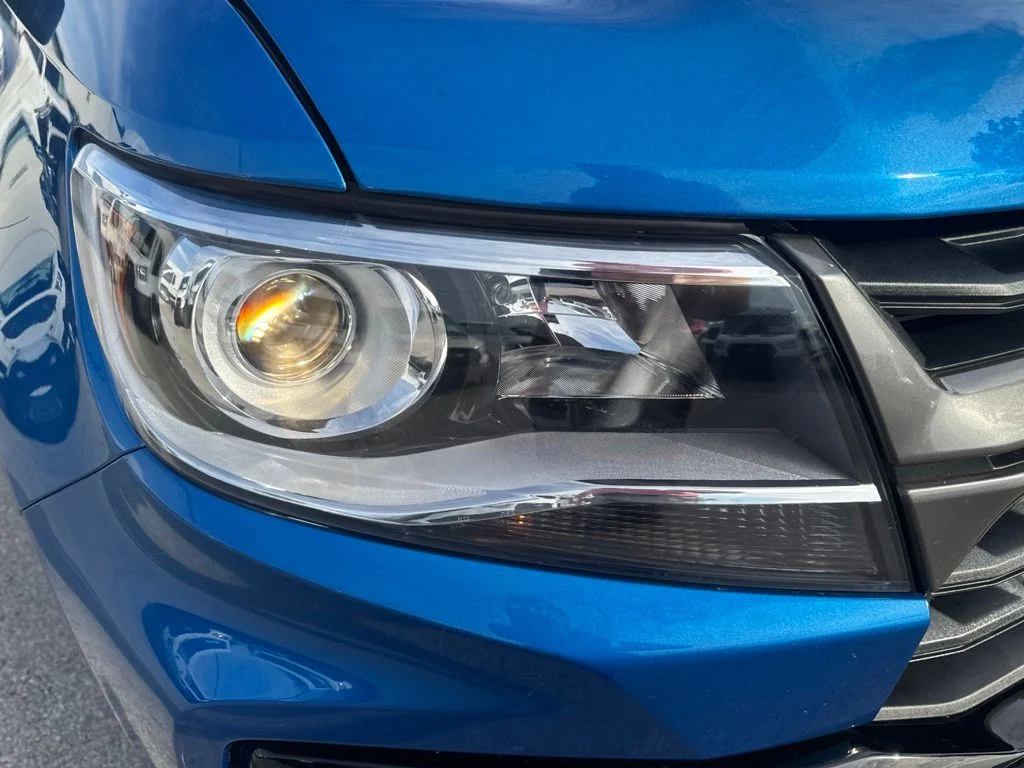 Used 2021 Blue Chevrolet Z71 image 48