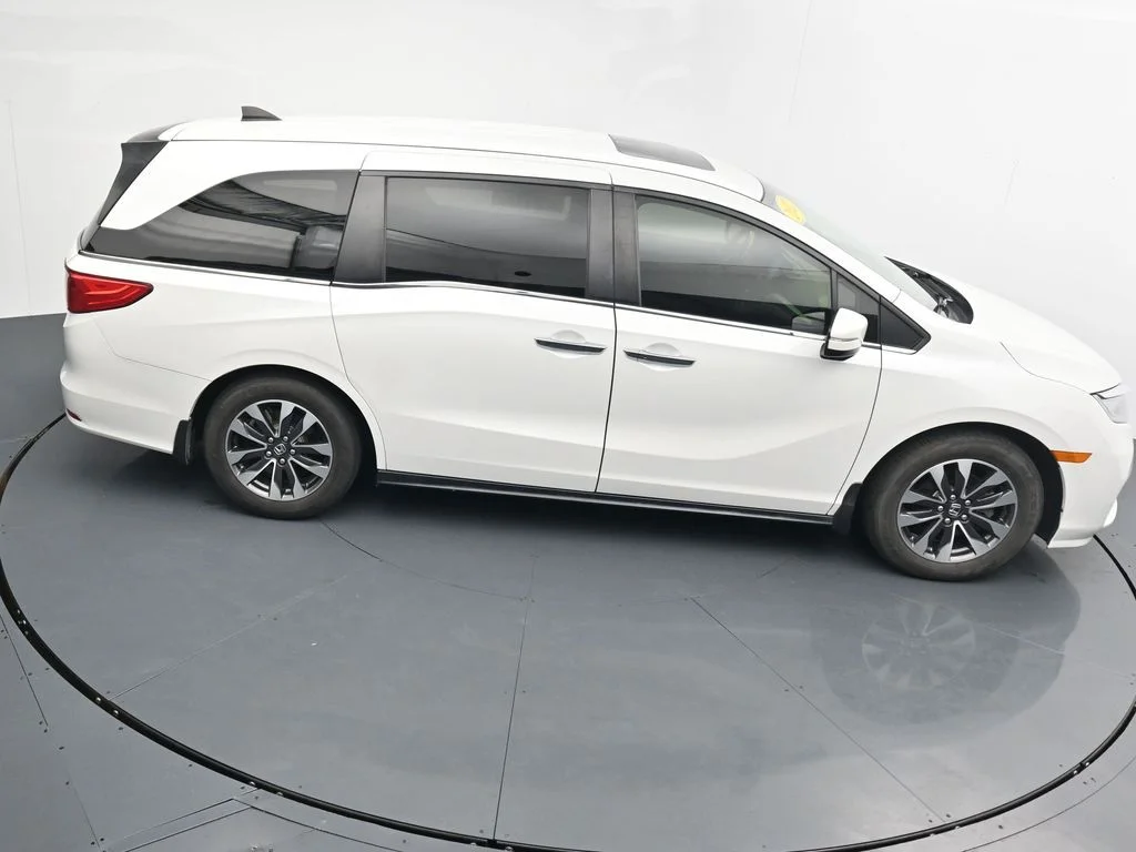 Used 2022  Honda EX-L image 30