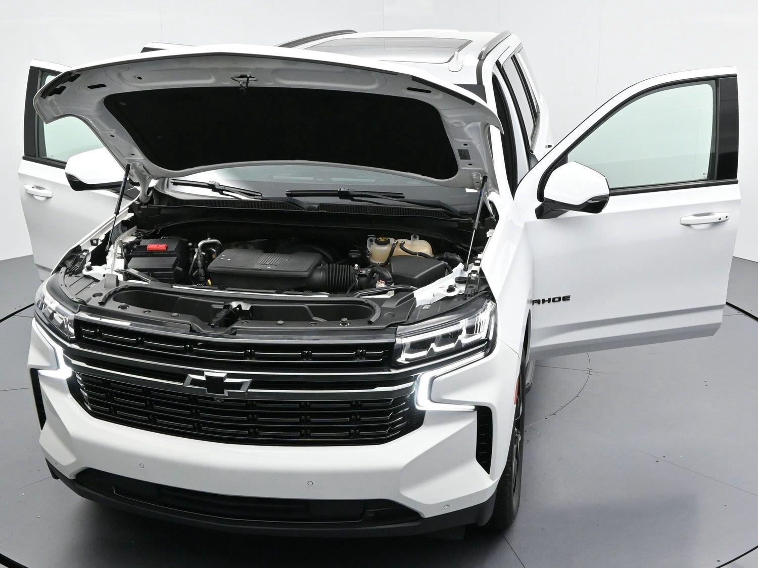Used 2022 Summit White Chevrolet RST image 43