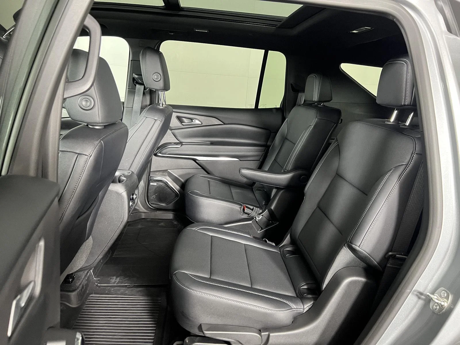 New 2026 Sterling Gray Metallic Chevrolet LT image 20