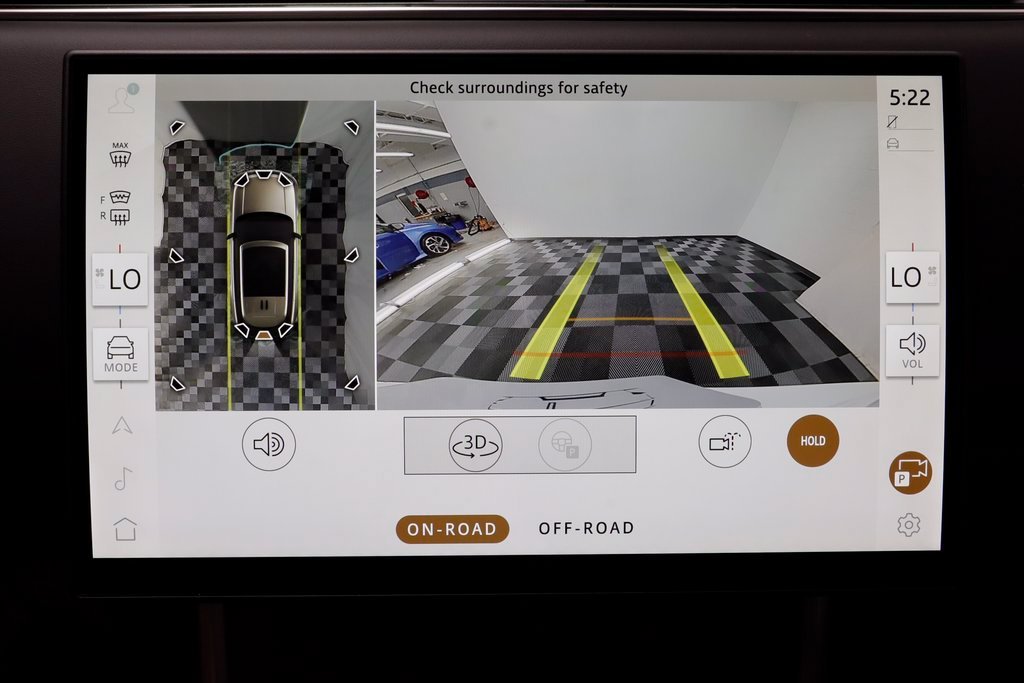 New 2025 Fuji White LAND ROVER SE PHEV image 12